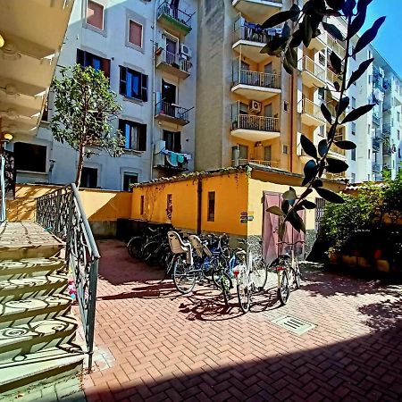 Charming Ringhiera House In The Heart Of Milan Appartement Buitenkant foto
